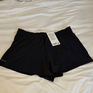 Pace Crush High Rise Short 2.5”